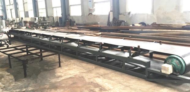 皮帶輸送機(jī)